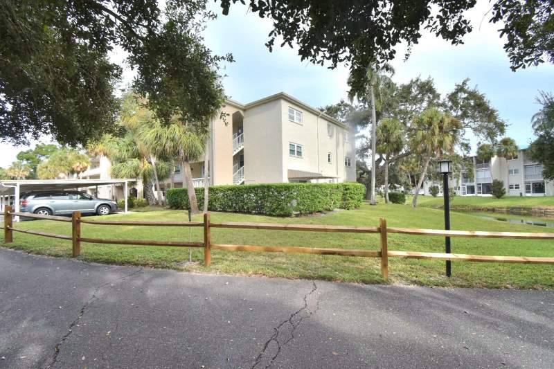 2 bedroom Condominium at 940 Virginia Street #108, Heather Lake Apts Condo, Dunedin — photo 2