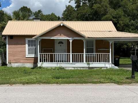 143 Bulldog Lane, home for sale in Umatilla 32784