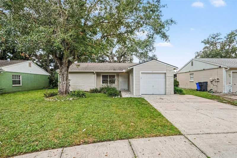 3 bedroom Single Family Residence at 13904 Fullerton Drive, Carrollwood Meadows Un Xi, Tampa — photo 1