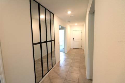 4006 Capri Coast Drive, Plant City FL - photo 22 of 37