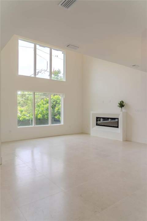 4414 W Lawn Avenue, Tampa FL - photo 10 of 97