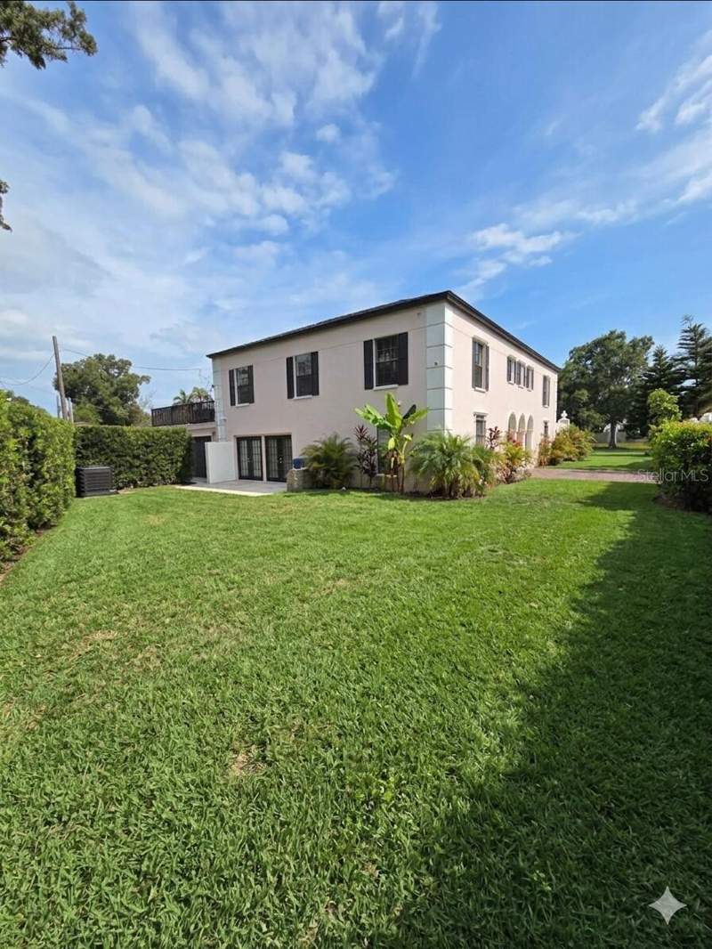 3 bedroom Single Family Residence at 411 72nd Street, South Davista Rev Map, St Petersburg — photo 5