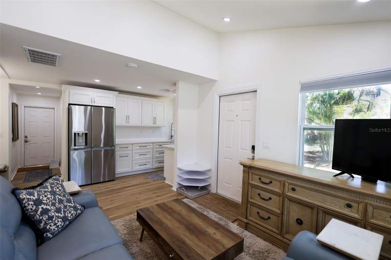 3 bedroom Single Family Residence at 4501 70th Street, St Petersburg, St Petersburg — photo 4