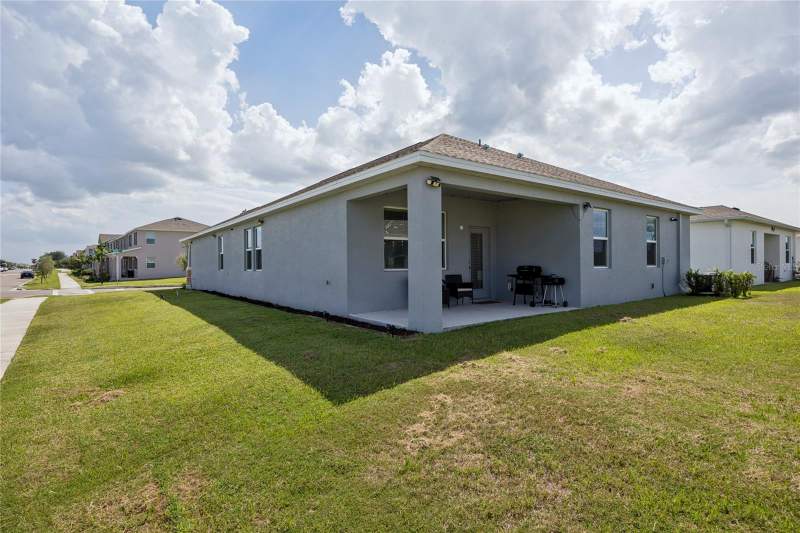 4 bedroom Single Family Residence at 2466 Relaxing Lane, Tohoqua Ph 3, Kissimmee — photo 4