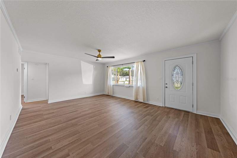 3 bedroom Single Family Residence at 406 E Drury Avenue, Neptune Replat, Kissimmee — photo 4