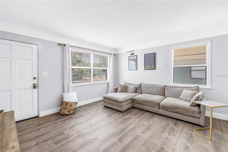 3 bedroom Single Family Residence at 4729 12th Avenue, Disston Heights, St Petersburg — photo 3
