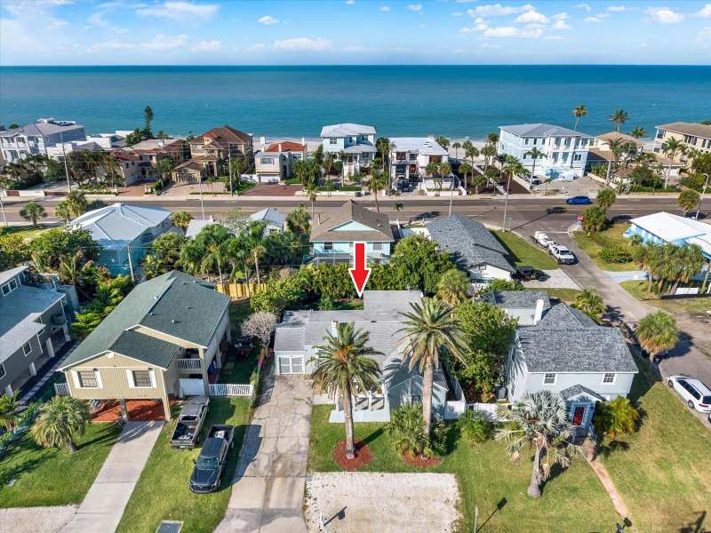 3 bedroom Single Family Residence at 15656 1st Street, Lone Palm Beach 1st Add, Redington Beach — photo 1