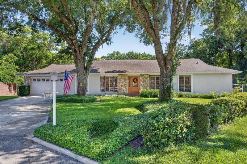 3 bedroom Single Family Residence at 823 Woods Court, Dommerich Woods, Maitland — photo 1