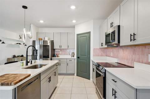 584 Pink Ibis Bend, St Cloud FL - photo 12 of 36