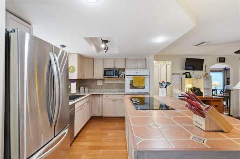 3226 Fairmount Drive, Holiday FL - photo 7 of 34