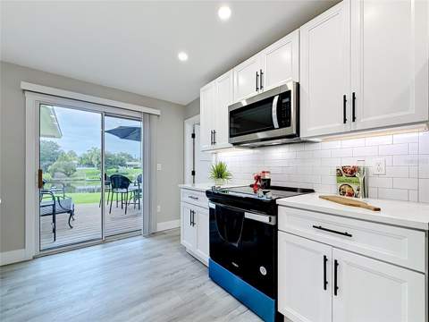 508 Shore Drive, Largo FL - photo 11 of 31
