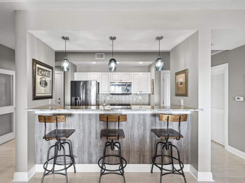 2 bedroom Condominium at 628 Cleveland Street #1011, Station Square Condo, Clearwater — photo 5