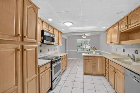 1244 W Del Webb Boulevard, Sun City Center FL - photo 12 of 67