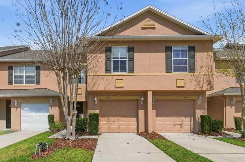 Hawthorne Glen Townhomes