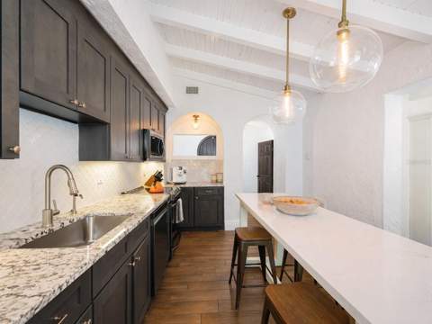 6251 10th Avenue, Gulfport FL - photo 12 of 99