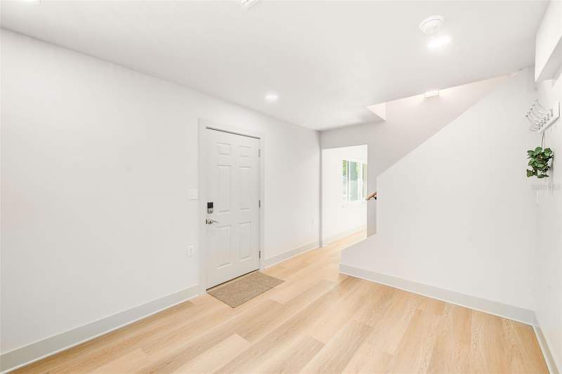 4 bedroom Single Family Residence at 362 Gatewood Drive, Belleair Manor, Largo — photo 2