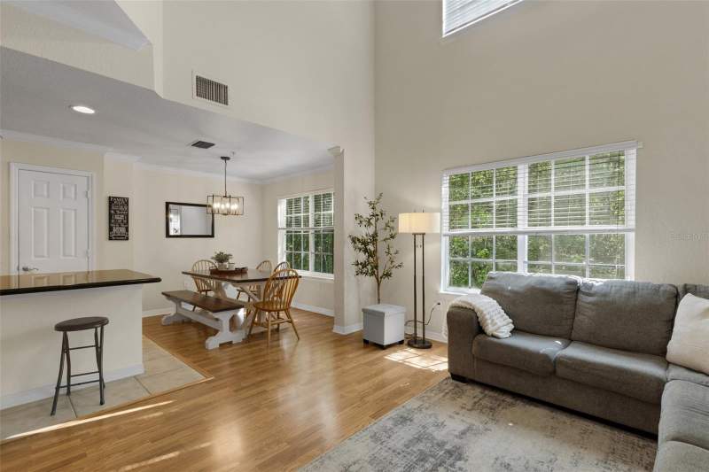 3 bedroom Condominium at 9872 Meadow Field Circle #503, Arlington Park Condo, Tampa — photo 3