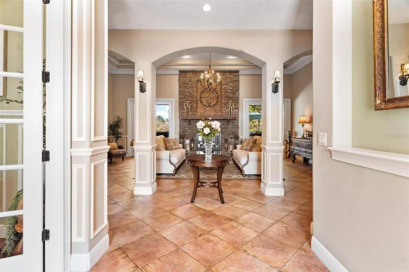 3 bedroom Single Family Residence at 3001 Isola Bella Boulevard, Mount Dora Loch Leven Ph 05, Mount Dora — photo 4