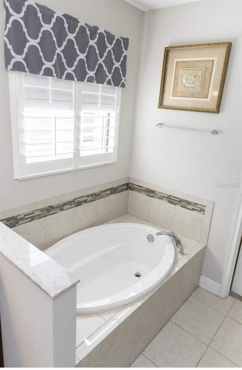 1216 Old Windsor Way, Spring Hill FL - photo 13 of 31