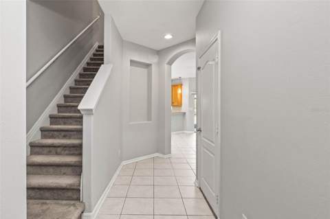 10418 Tulip Field Way, Riverview FL - photo 10 of 35