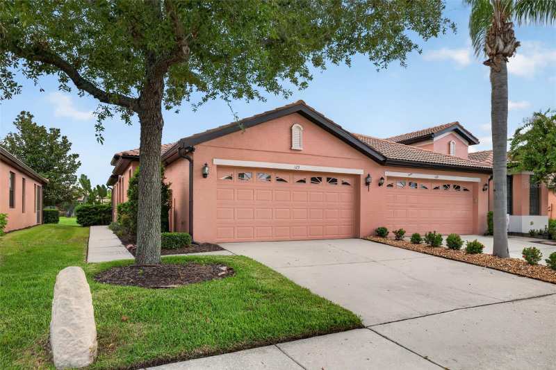 2 bedroom Villa at 125 Shell Falls Drive, Southshore Falls Ph 1, Apollo Beach — photo 1