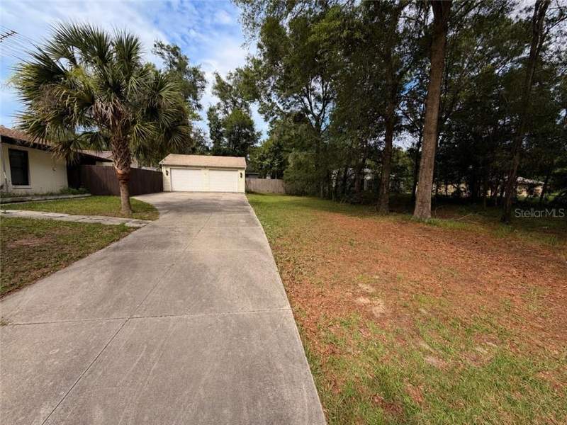 3 bedroom Single Family Residence at 8963 N Joann Drive, Citrus Springs, Citrus Springs — photo 2