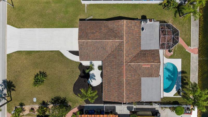 4 bedroom Single Family Residence at 3340 Floramar Terrace, Flor A Mar, New Port Richey — photo 3