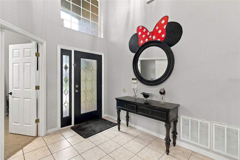 6 bedroom Single Family Residence at 2728 Formosa Boulevard, Formosa Gardens Unit 1, Kissimmee — photo 3