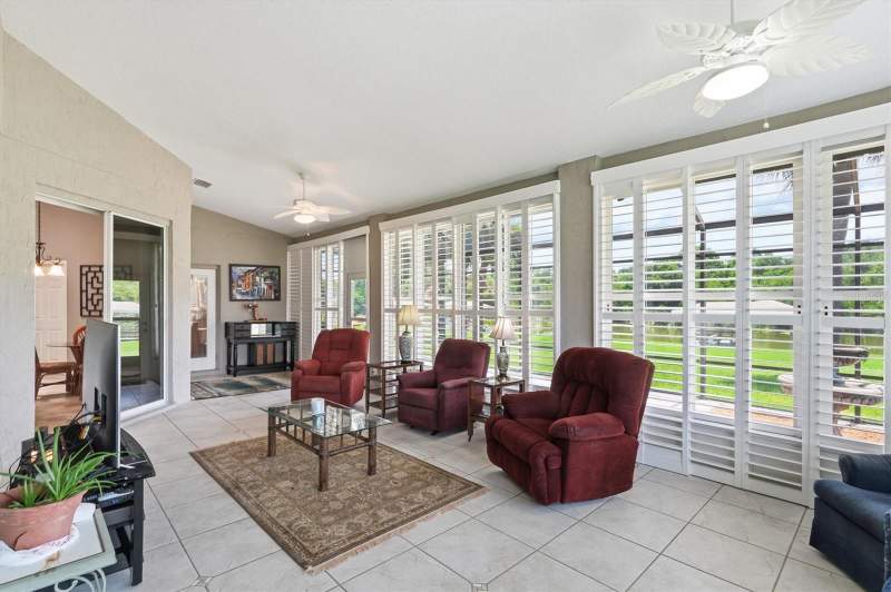 3 bedroom Single Family Residence at 6042 Landings Boulevard, Harbor Hills Pt Rep, Lady Lake — photo 4