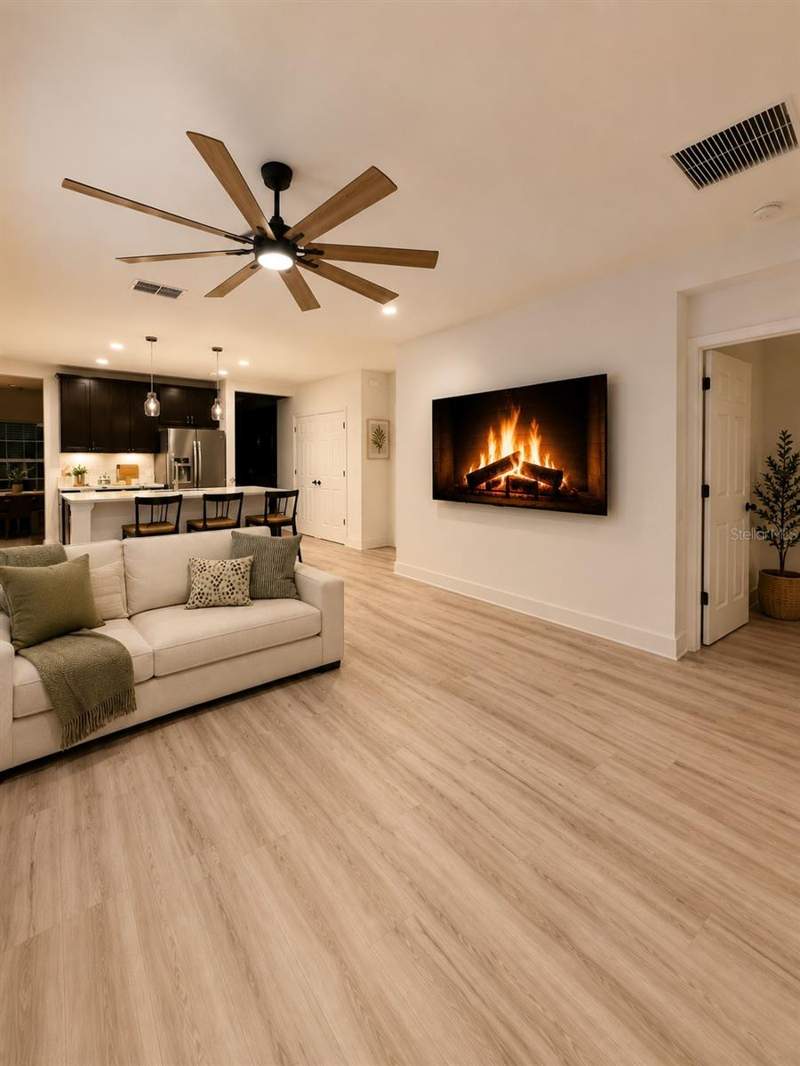 3 bedroom Single Family Residence at 443 Ironside Trail Drive, Preserve/Sunrise Ph 2, Groveland — photo 3