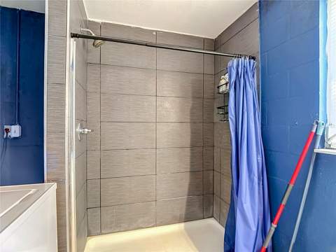 5942 20th Street, Zephyrhills FL - photo 15 of 36