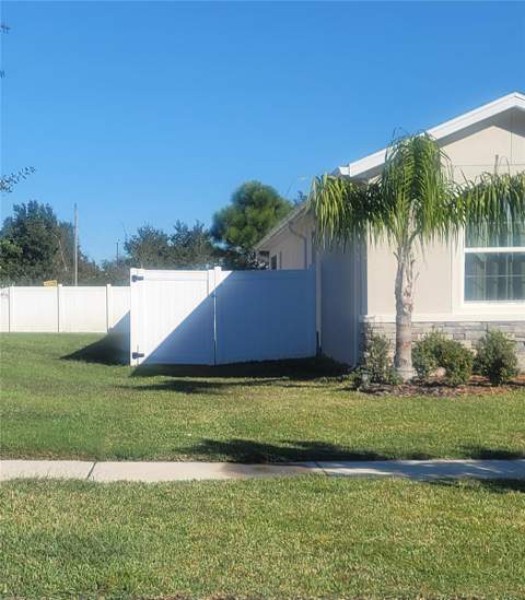 7238 Steer Blade Drive, Zephyrhills FL - photo 24 of 31