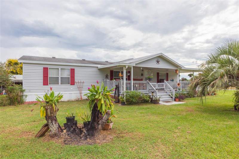 3 bedroom Manufactured Home at 14716 Billie Lane, Auton Woods Rep, Dade City — photo 2