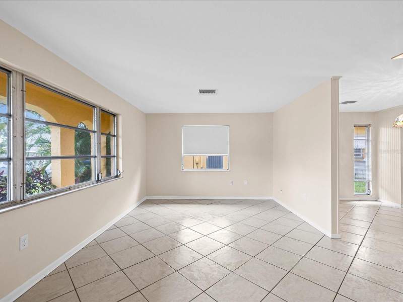 2 bedroom Single Family Residence at 1547 Andover Drive, Lazy Lake Village, Dunedin — photo 5