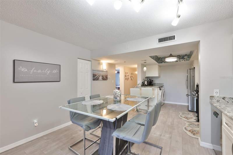 2 bedroom Condominium at 5400 Park Street #208, Island View South Condo, St Petersburg — photo 3