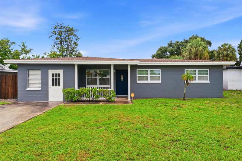 3 bedroom Single Family Residence at 8685 Magnolia Drive, Cross Bayou Estates 4th Add, Seminole — photo 1