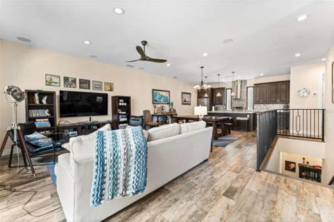 4910 W McElroy Avenue #6, Tampa FL - photo 24 of 44