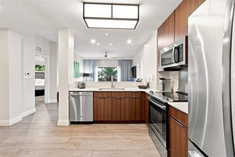 2 bedroom Condo - Hotel at 14501 Grove Resort #2304, Grove Resort And Spa Hotel Condo 2, Winter Garden — photo 5