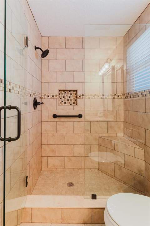 2717 Avon River Drive, Valrico FL - photo 13 of 60