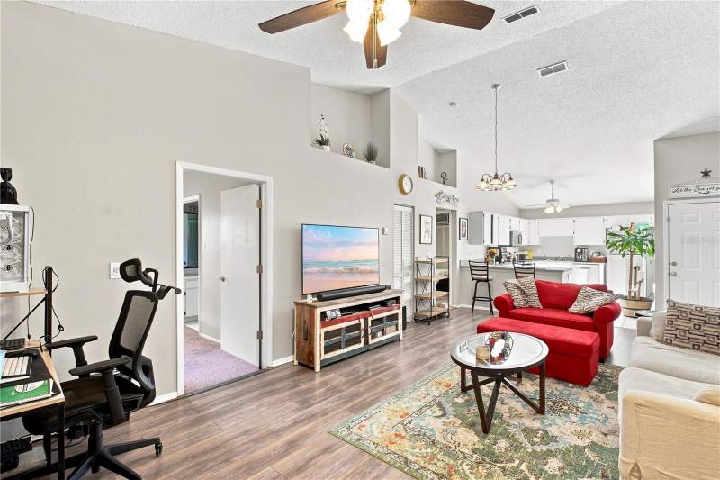 2 bedroom Villa at 2390 Gun Flint Trail, Fox Lake Townhomes, Palm Harbor — photo 4