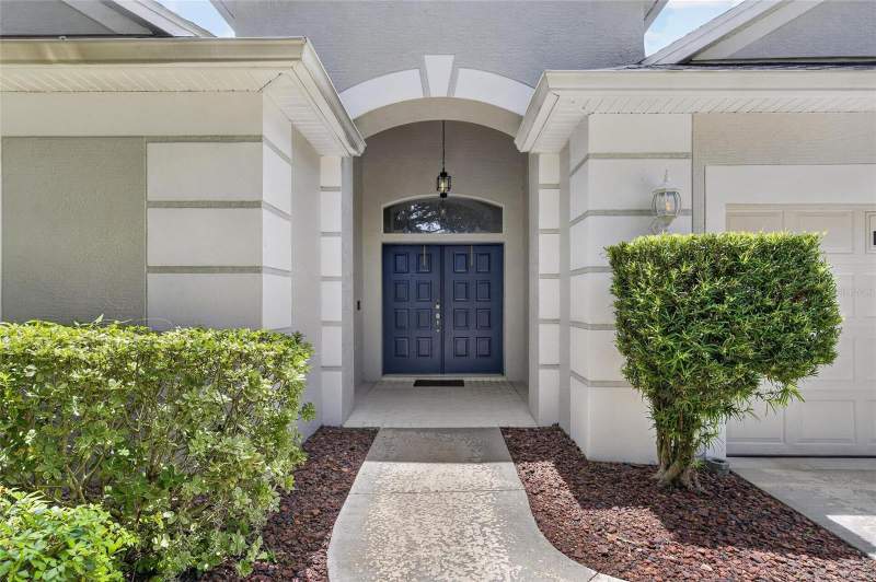 4 bedroom Single Family Residence at 12419 Riverglen Drive, Riverglen Units 5 6 & 7 Phas, Riverview — photo 3