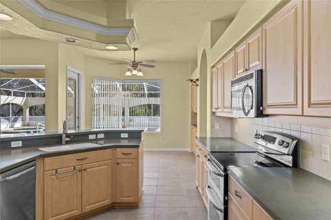 10130 Lazy Days Court, Weeki Wachee FL - photo 17 of 74