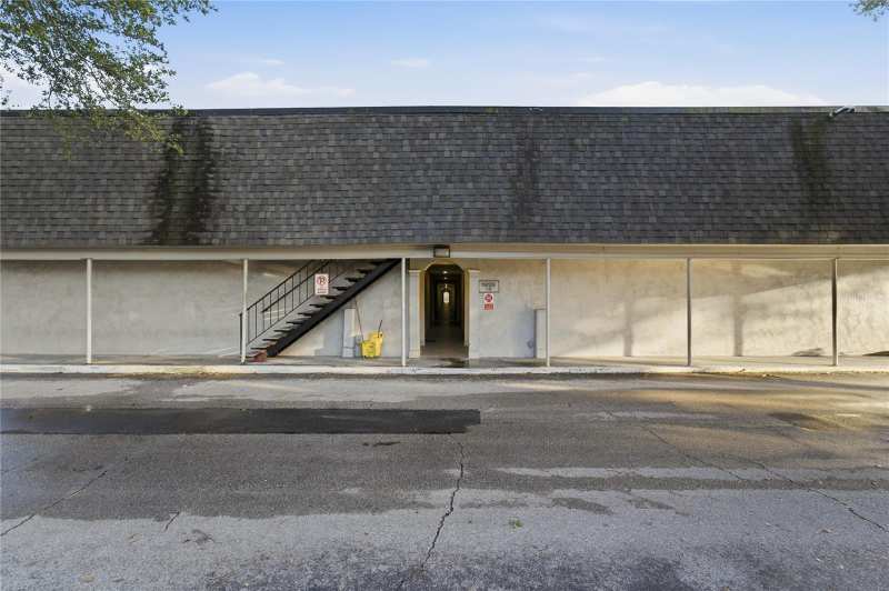 1 bedroom Condominium at 1928 Conway Road #19, Metro/Michigan Park Condo, Orlando — photo 1