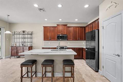 7703 S Sparkman Street, Tampa FL - photo 10 of 35