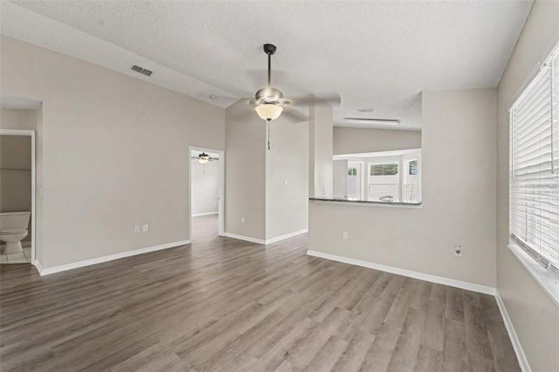 3 bedroom Single Family Residence at 10236 Flagship Avenue, Jasmine Trails, Port Richey — photo 4