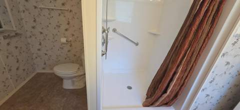 37437 Gill Avenue, Zephyrhills FL - photo 12 of 19