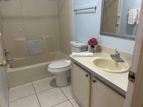 1550 Hillcrest Drive, The Villages FL - photo 10 of 11