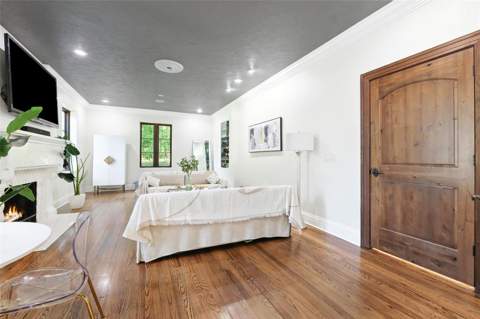 4555 W Swann Avenue, Tampa FL - photo 9 of 74