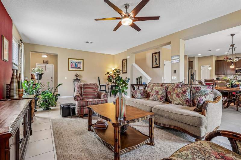 3 bedroom Single Family Residence at 16700 Abbey Hill Court, Johns Lake Lndg Ph 2, Clermont — photo 4
