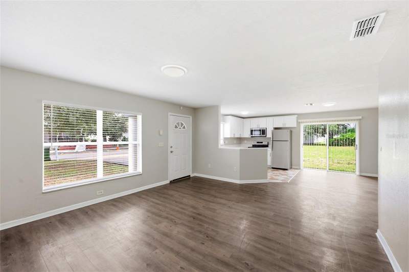 3 bedroom Single Family Residence at 2214 E 19th Avenue, Mays Add, Tampa — photo 5